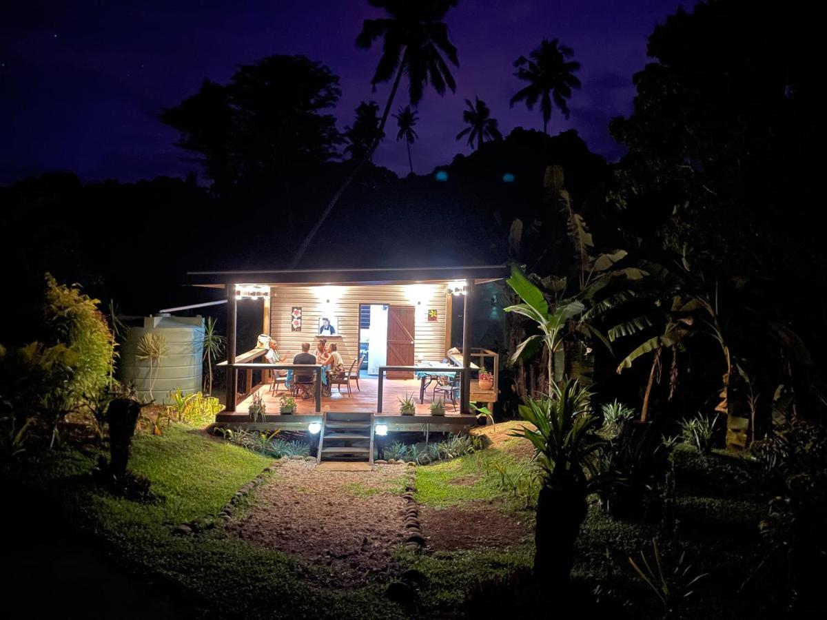 Villa Vakanananu Retreat à Matei Extérieur photo